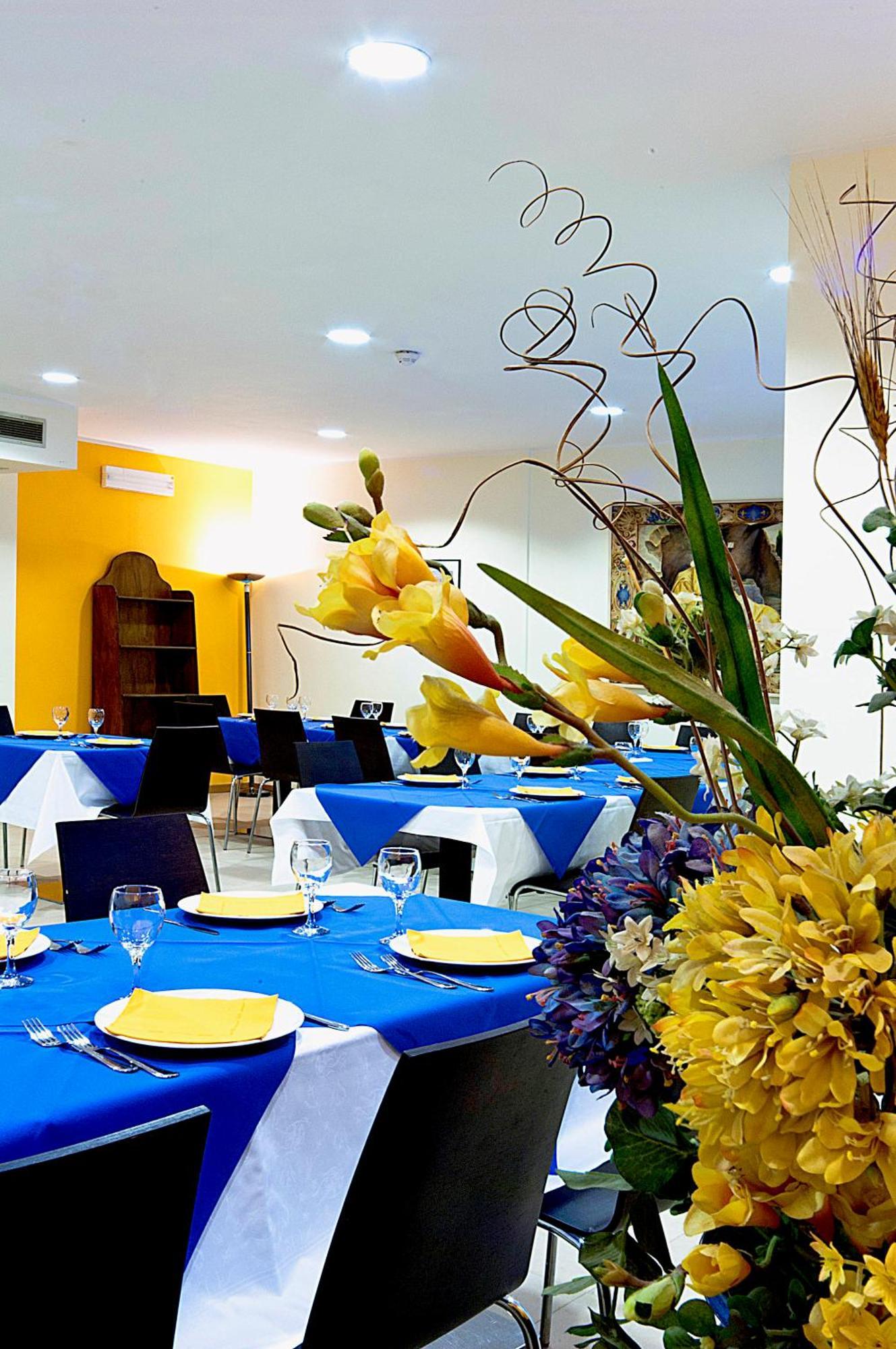 פוליניו City Hotel & Suites מראה חיצוני תמונה